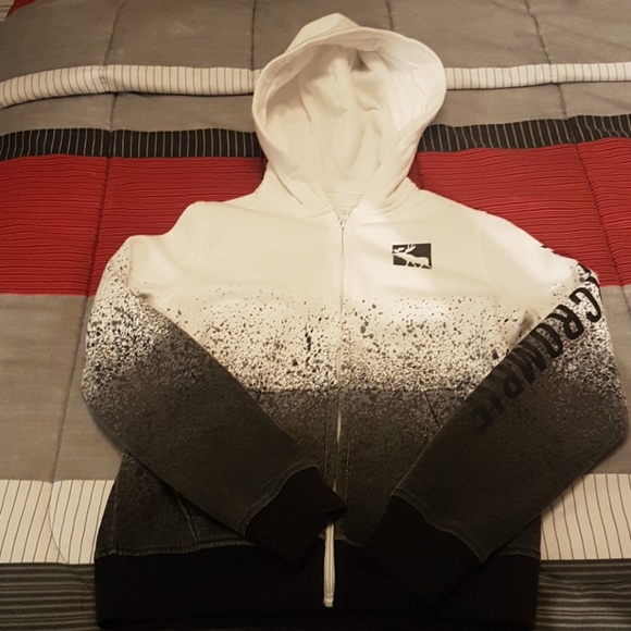 Sweatshirt - Picture 2 of 2